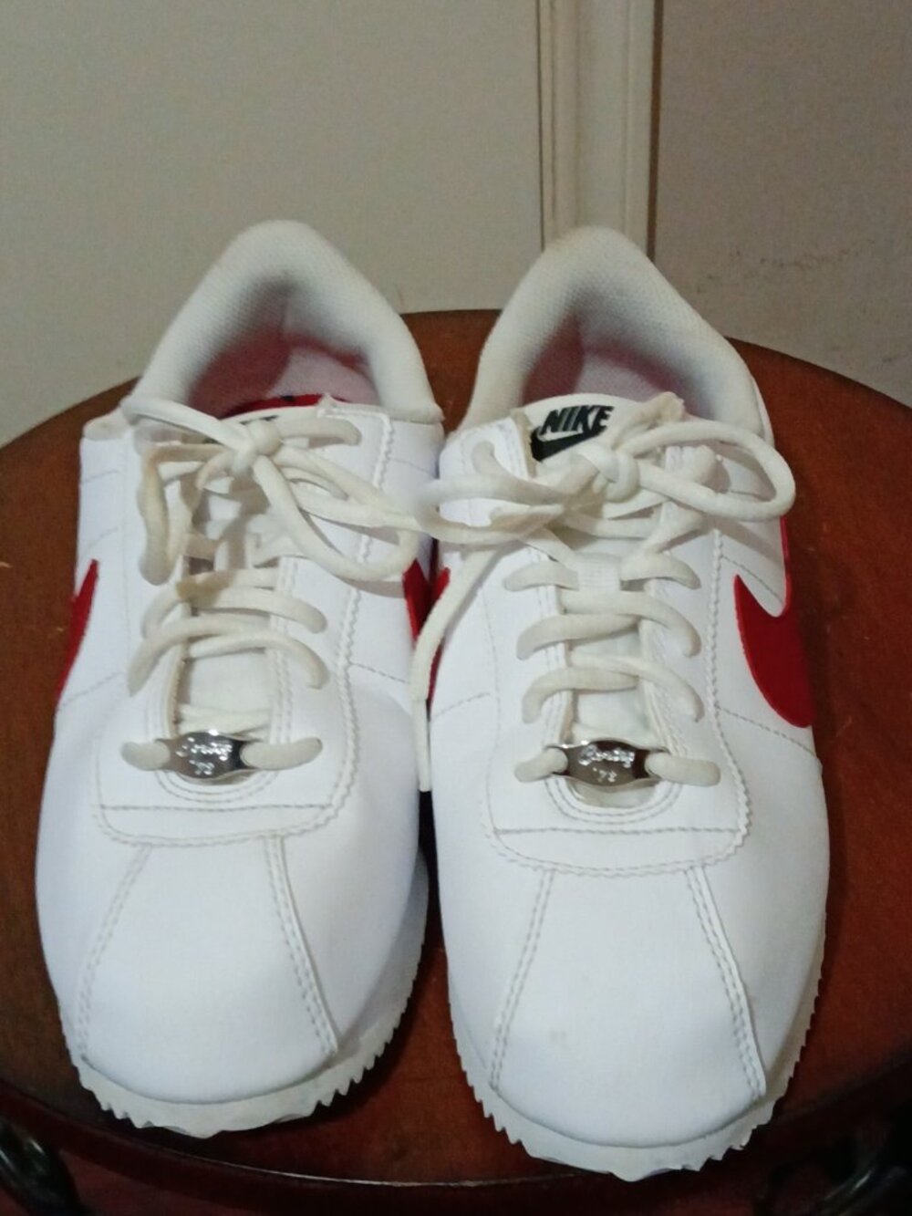 Youth Nike Cortez 72 Forrest Gump White Leather Red Swoosh 904764-103 Size 7Y - Picture 5 of 14